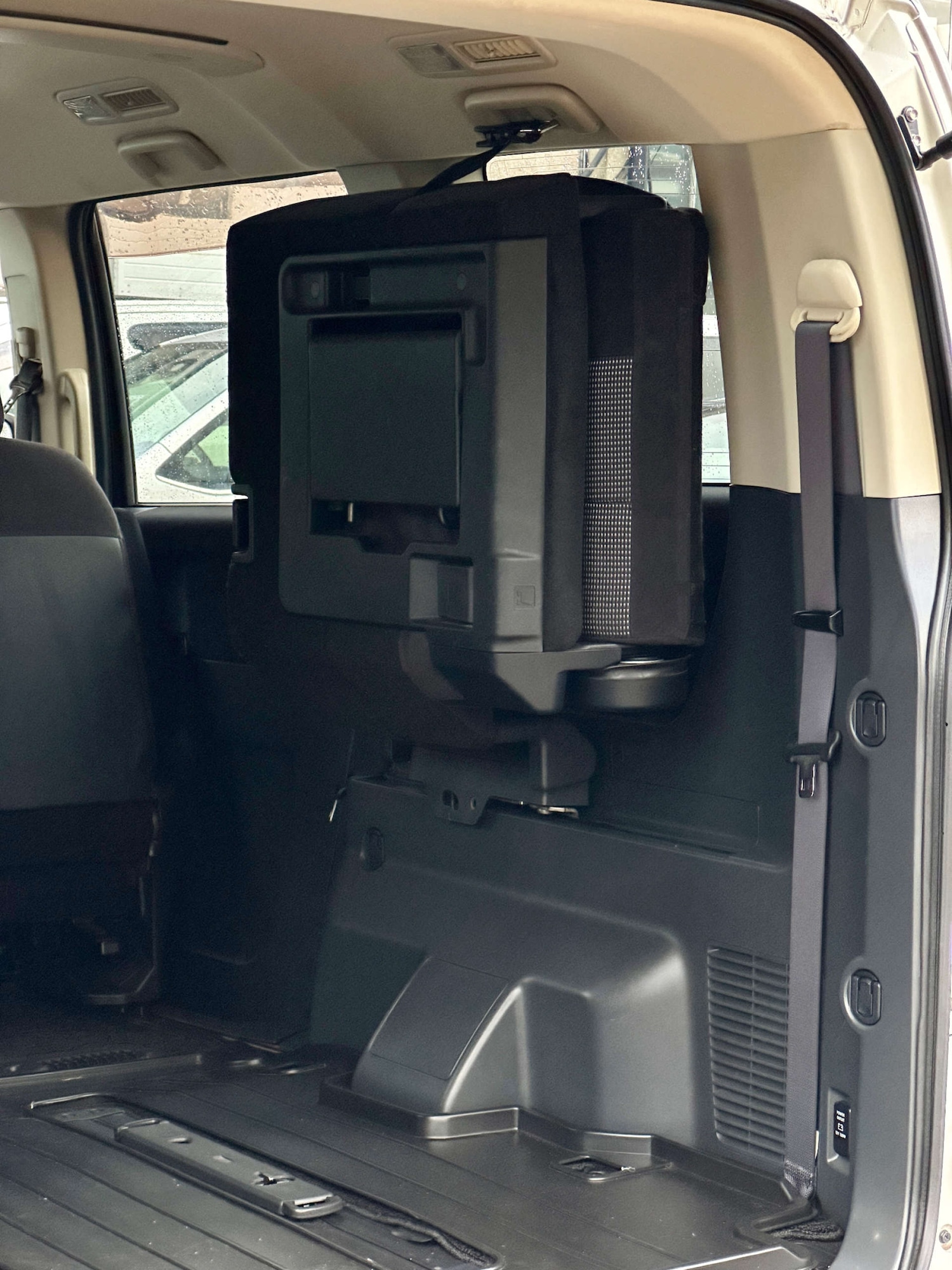 Used Mitsubishi Delica 2025 for sale - 77635556: Photo 75