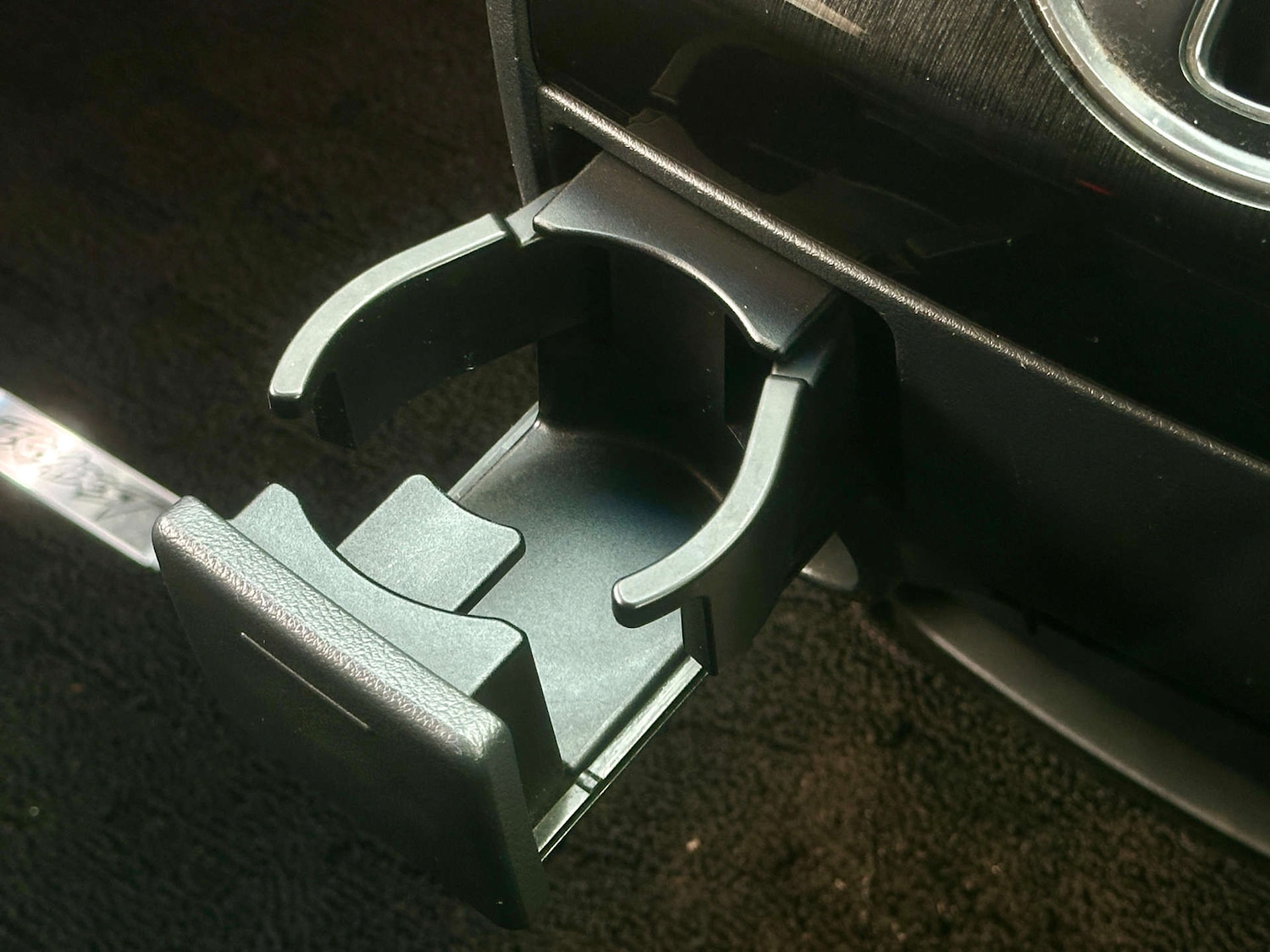 Used Mitsubishi Delica 2025 for sale - 77635556: Photo 78