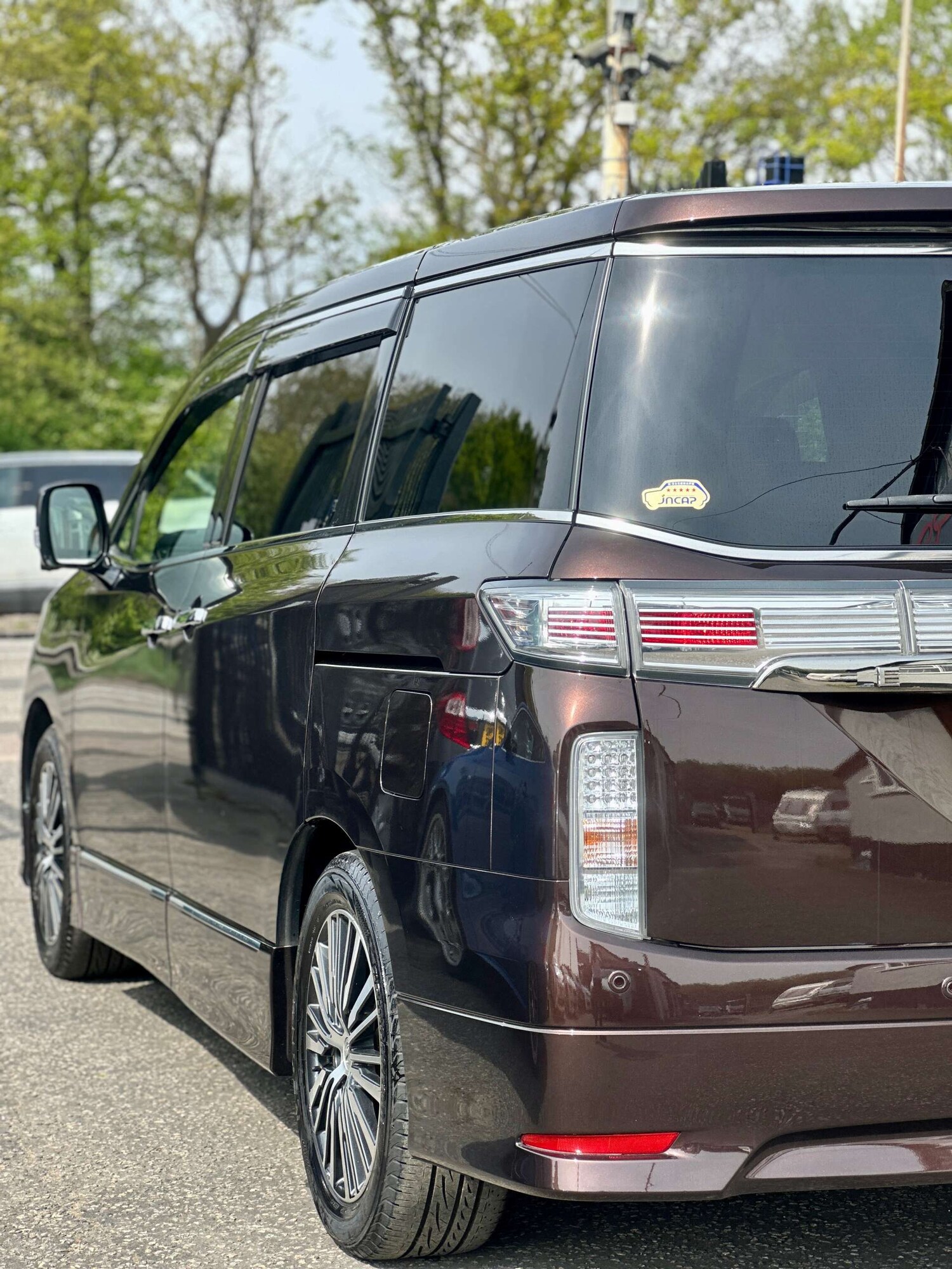 Used Nissan Elgrand 2014 for sale - 76278118: Photo 36