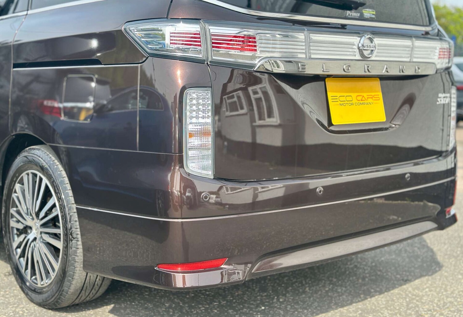 Used Nissan Elgrand 2014 for sale - 76278118: Photo 40