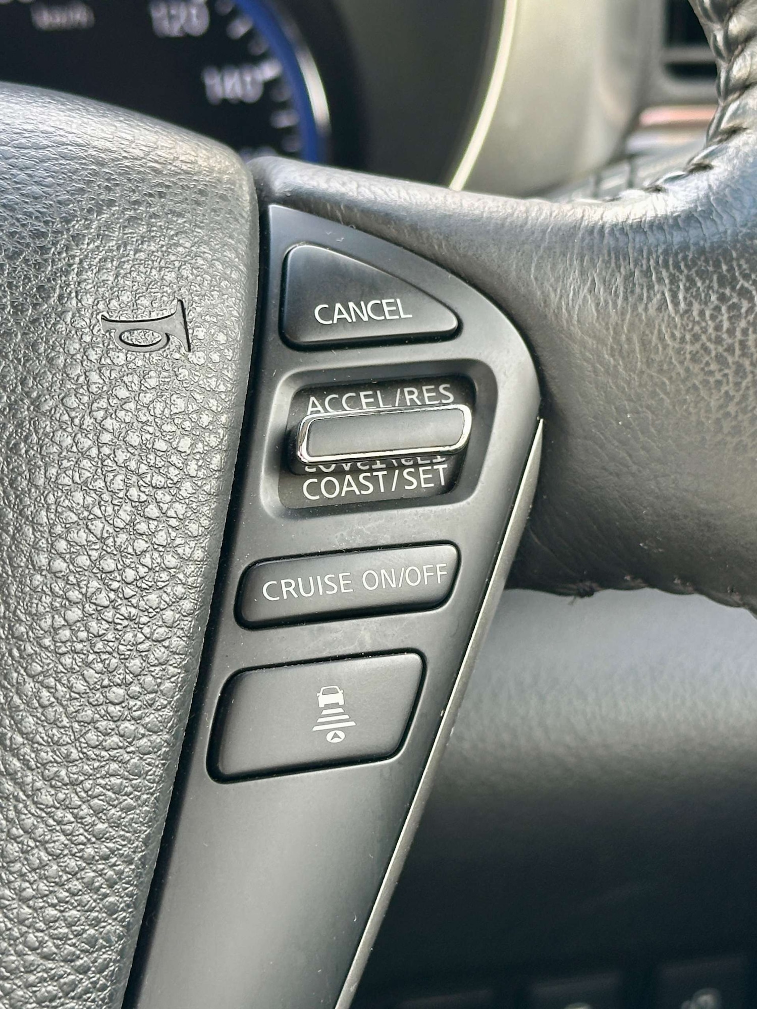 Used Nissan Elgrand 2014 for sale - 76278118: Photo 51