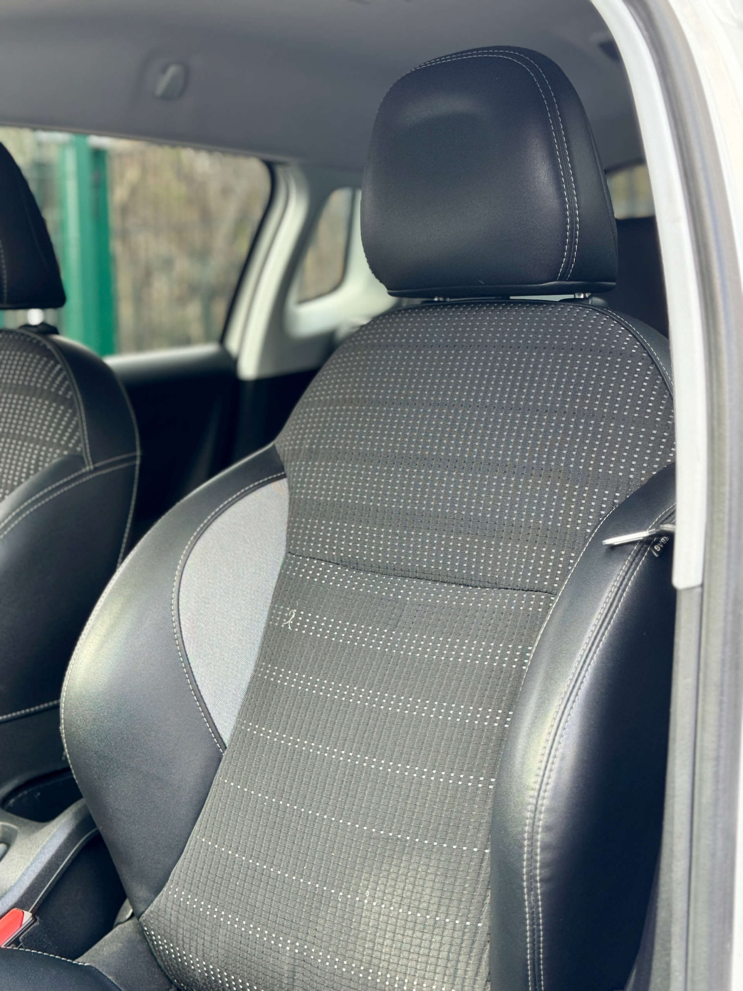 Used Peugeot 2008 2017 for sale - 77264707: Photo 12