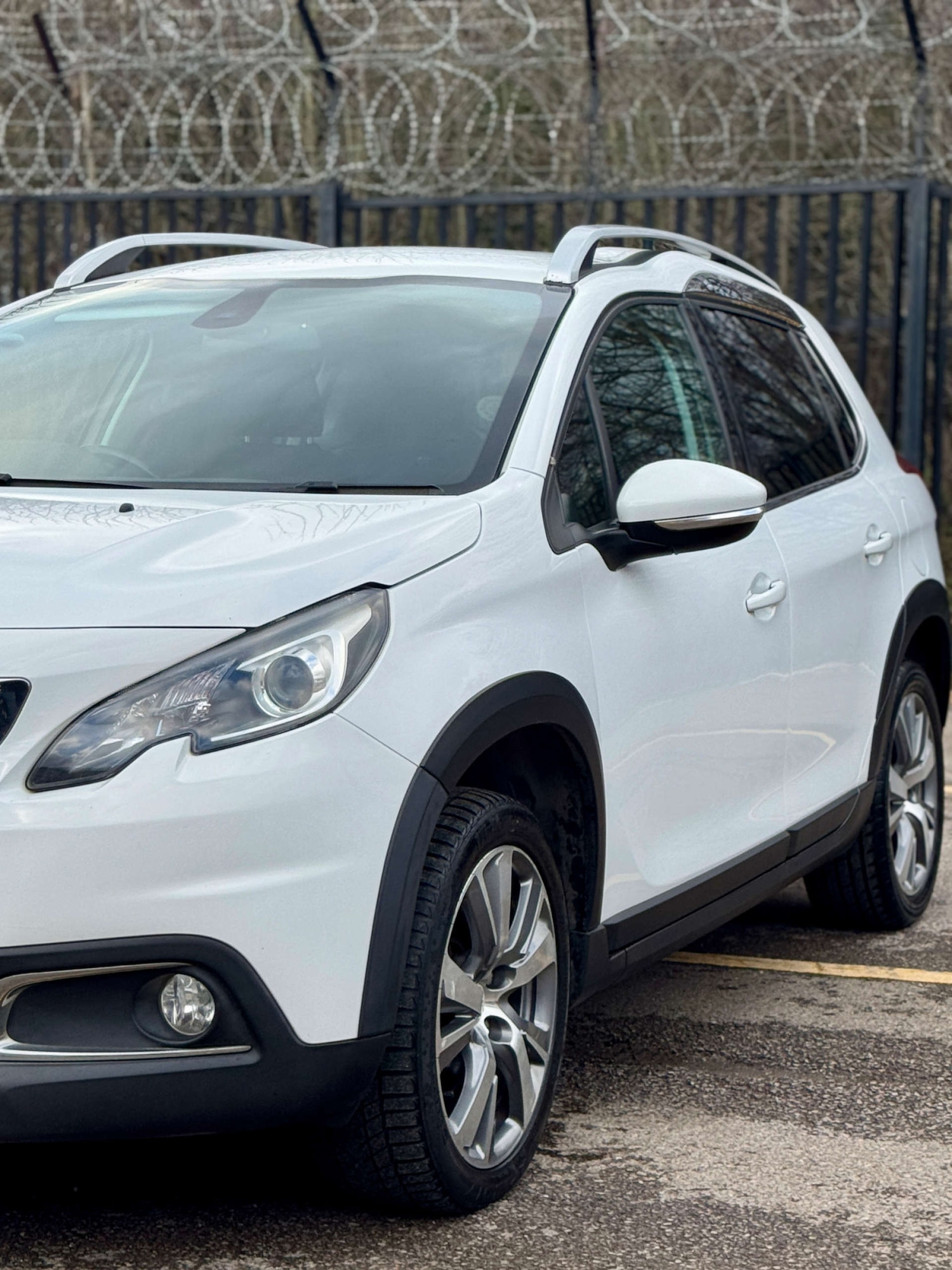 Used Peugeot 2008 2017 for sale - 77264707: Photo 28