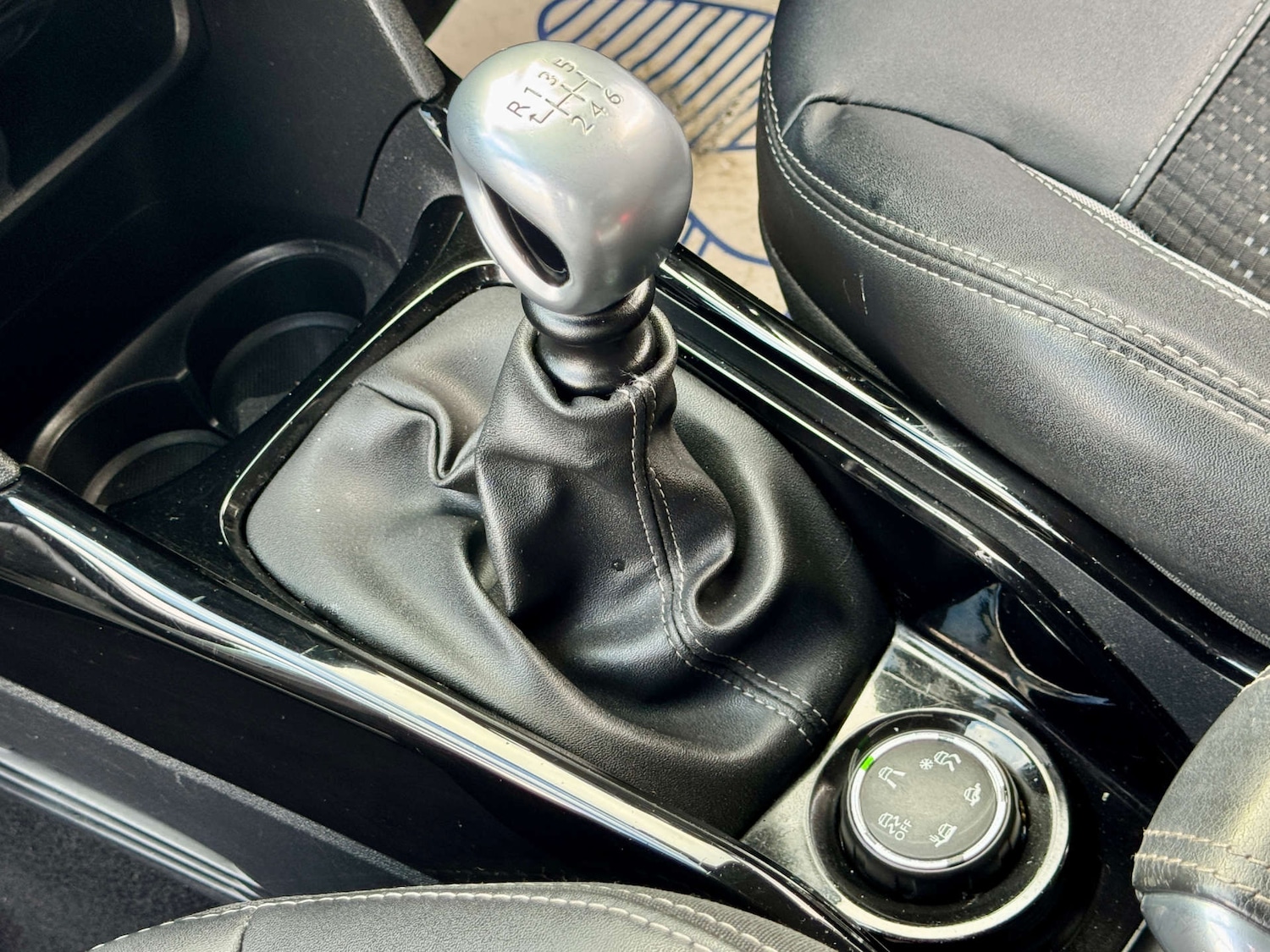 Used Peugeot 2008 2017 for sale - 77264707: Photo 51