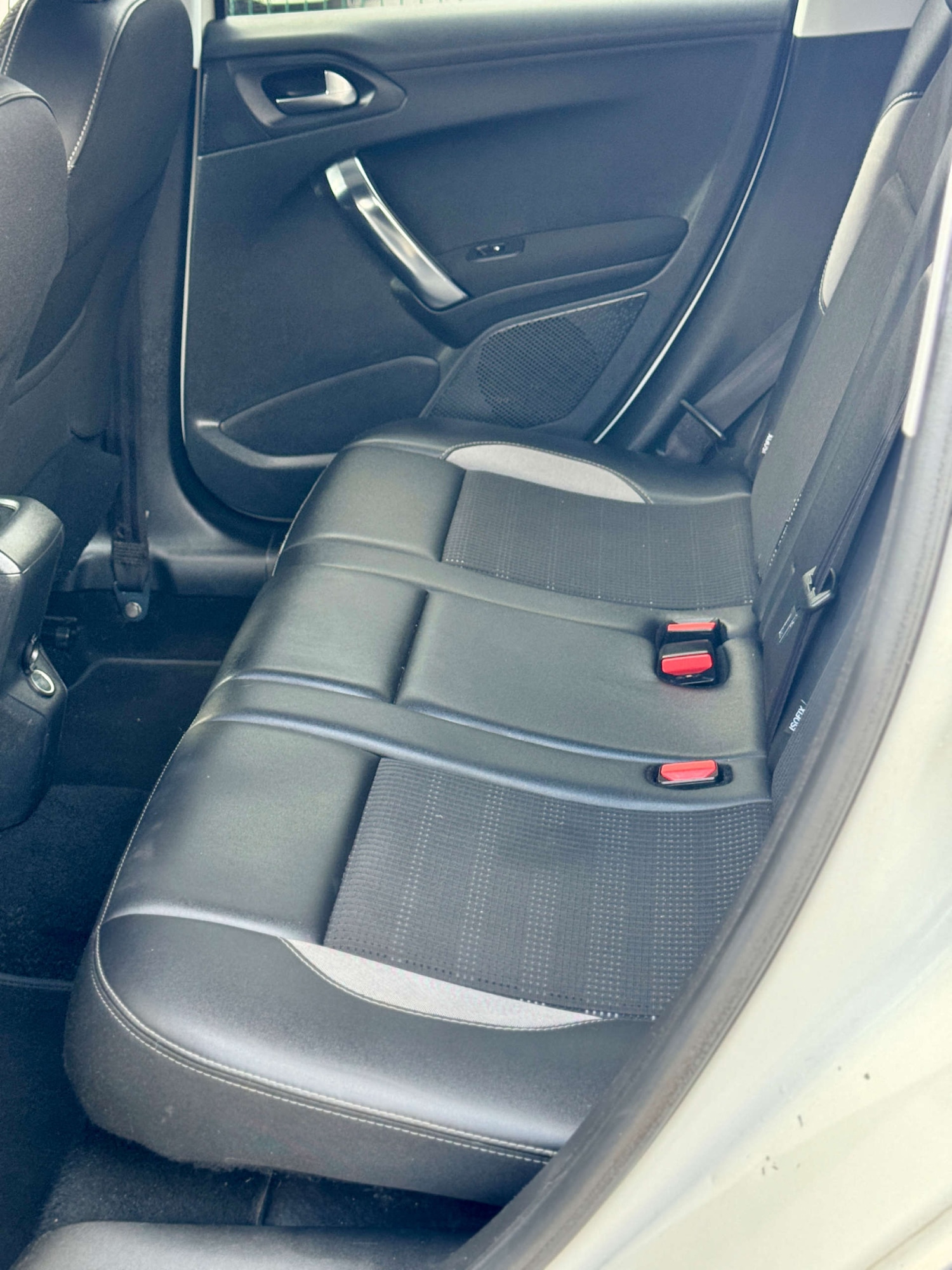 Used Peugeot 2008 2017 for sale - 77264707: Photo 52