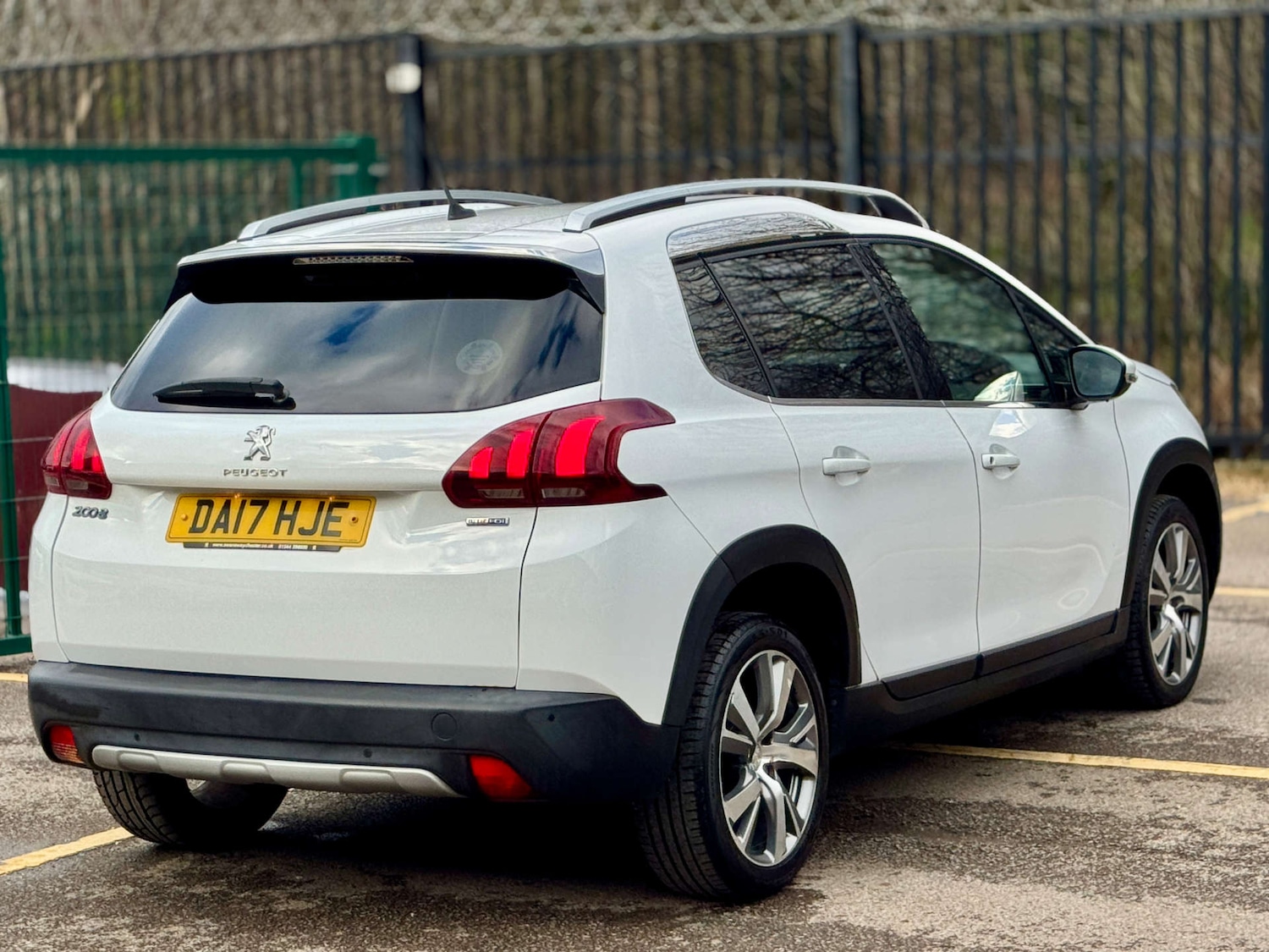 Used Peugeot 2008 2017 for sale - 77264707: Photo 6