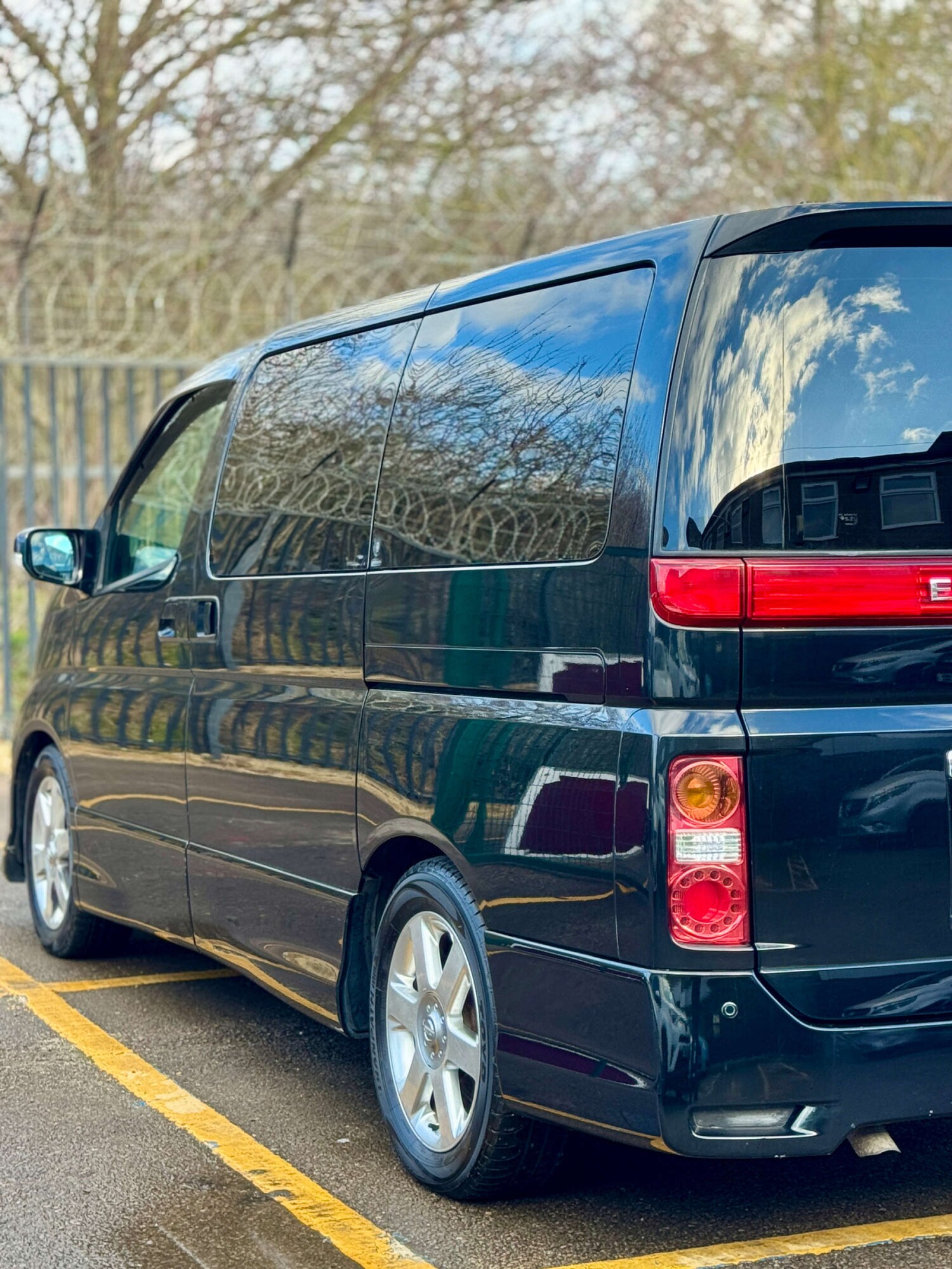 Used Nissan Elgrand 2024 for sale - 77413349: Photo 40