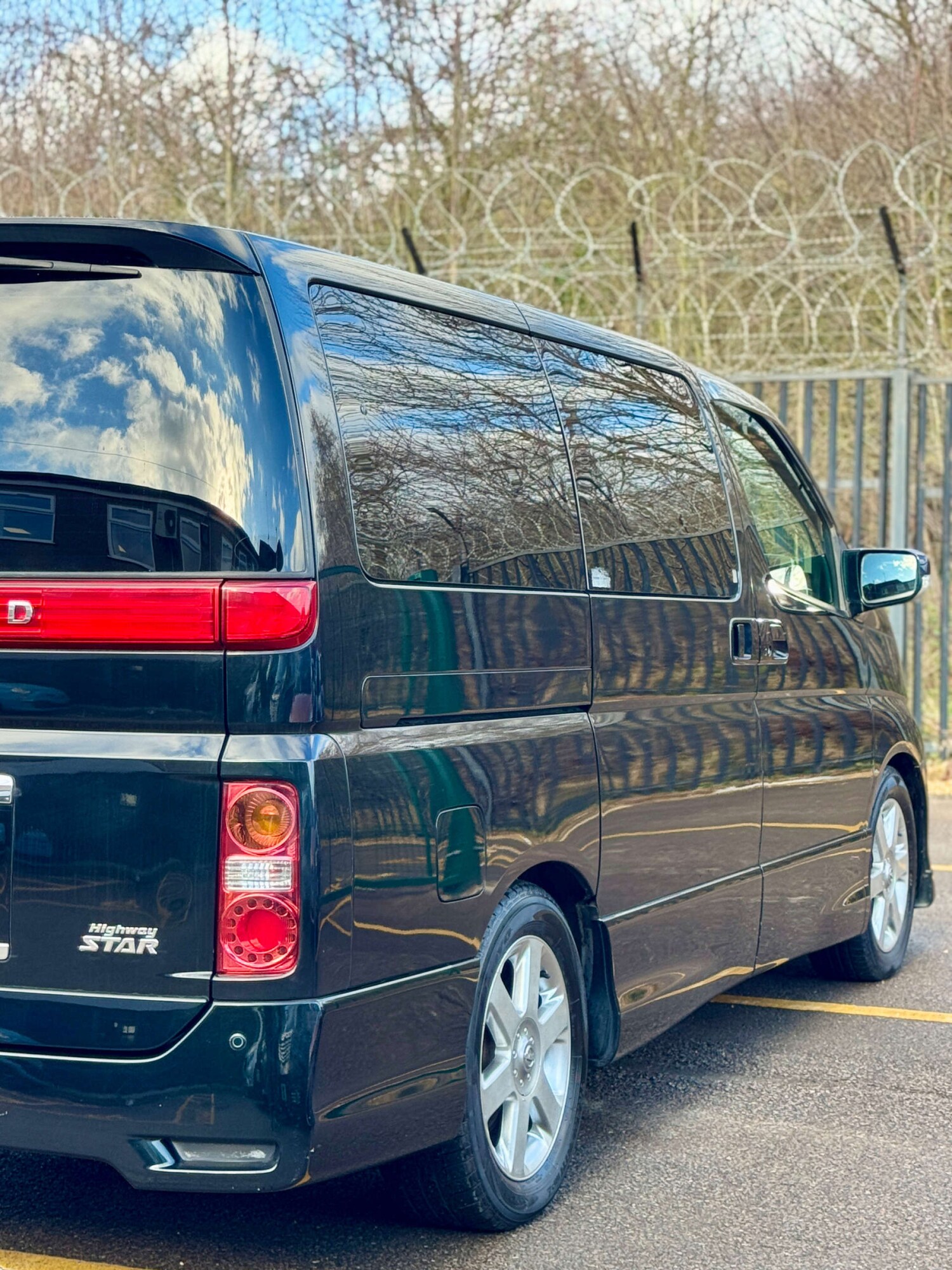 Used Nissan Elgrand 2024 for sale - 77413349: Photo 42