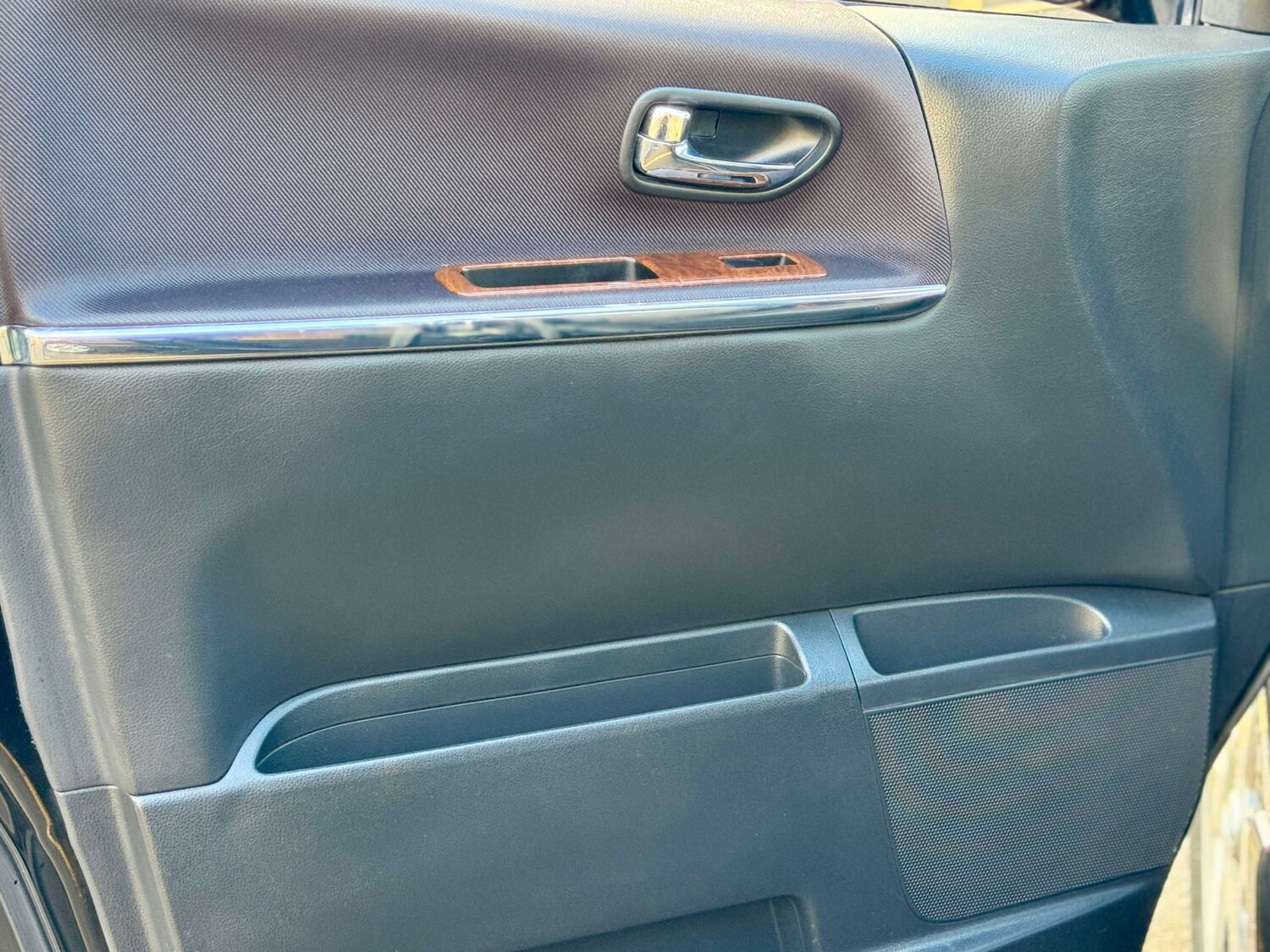 Used Nissan Elgrand 2024 for sale - 77413349: Photo 64