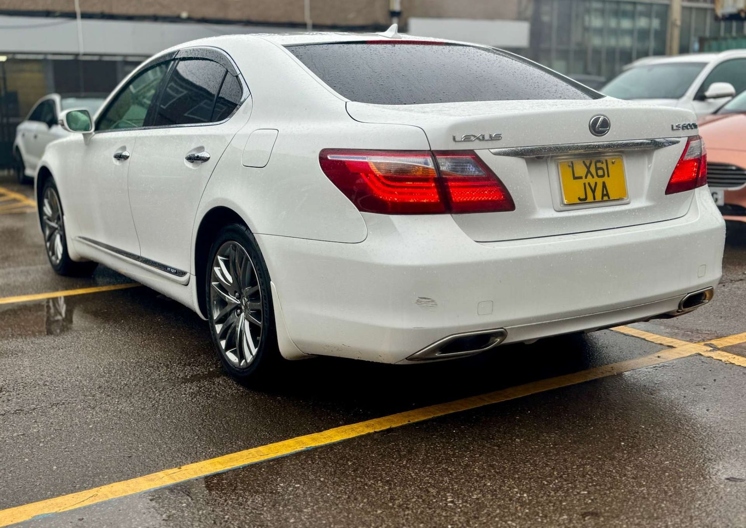 Used Lexus LS 2022 for sale - 76840337: Photo 6