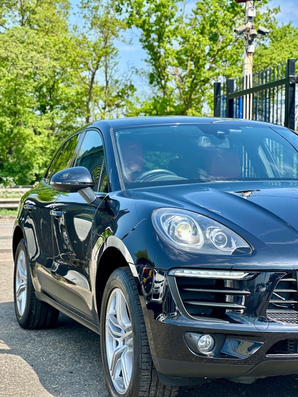 Used Porsche Macan 2016 for sale - 76159789: Photo 28