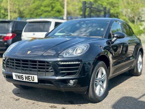 Used Porsche Macan 2016 for sale - 76159789: Photo 33