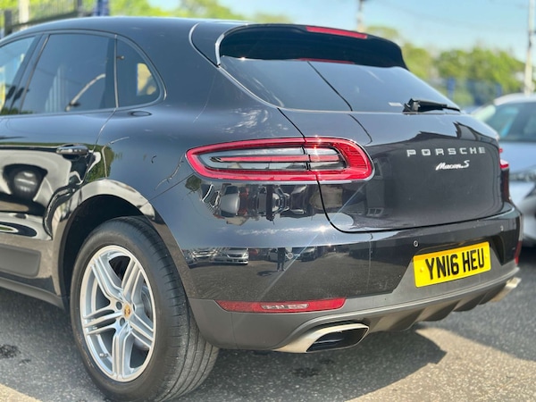 Used Porsche Macan 2016 for sale - 76159789: Photo 38