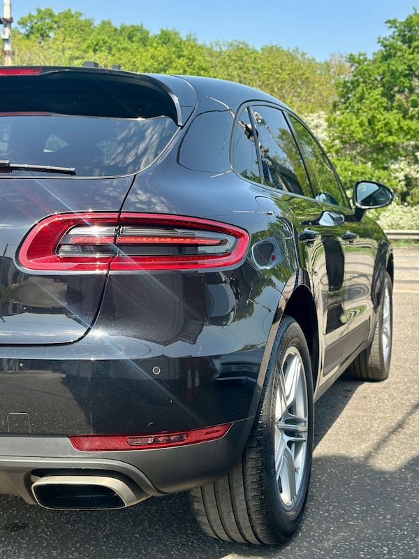 Used Porsche Macan 2016 for sale - 76159789: Photo 41