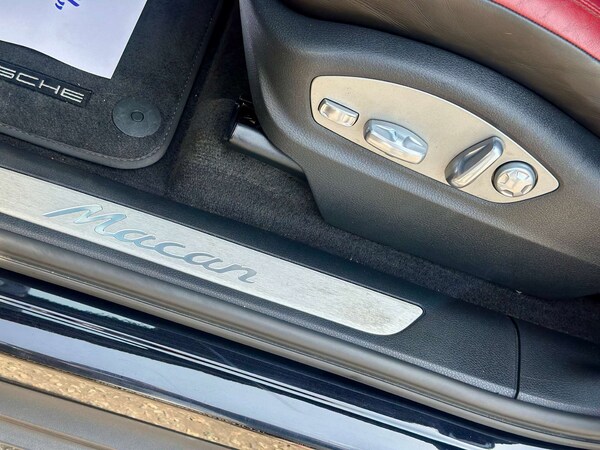 Used Porsche Macan 2016 for sale - 76159789: Photo 50