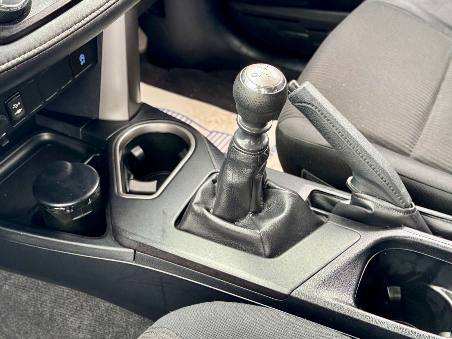 Used Toyota RAV4 2016 for sale - 77413346: Photo 55