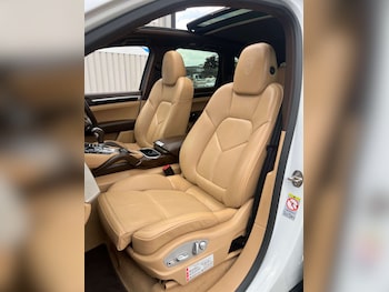 Used Porsche Cayenne 2016 for sale - 75946327: Photo