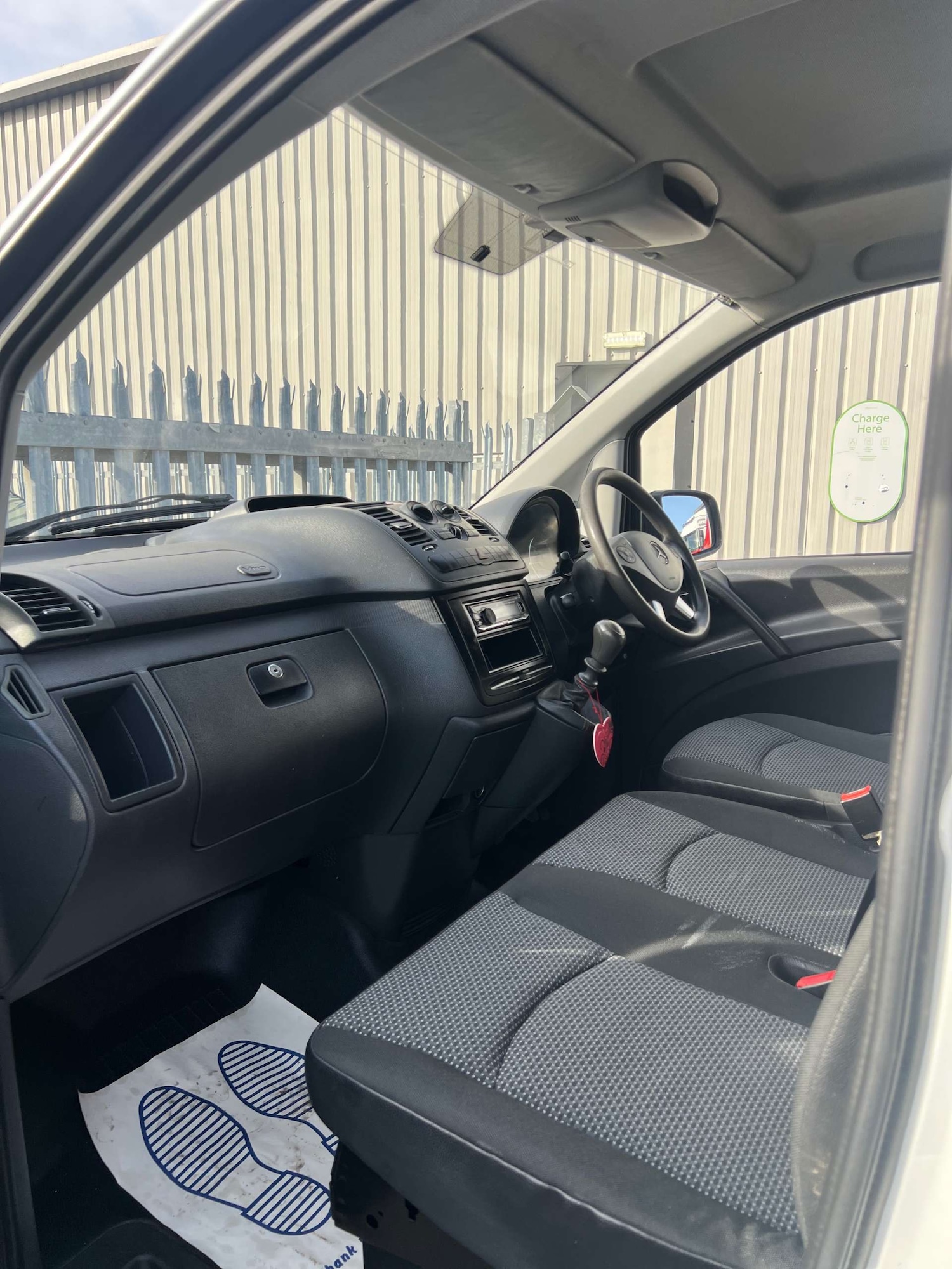 Used Mercedes-Benz Vito 2014 for sale - 77581111: Photo 19