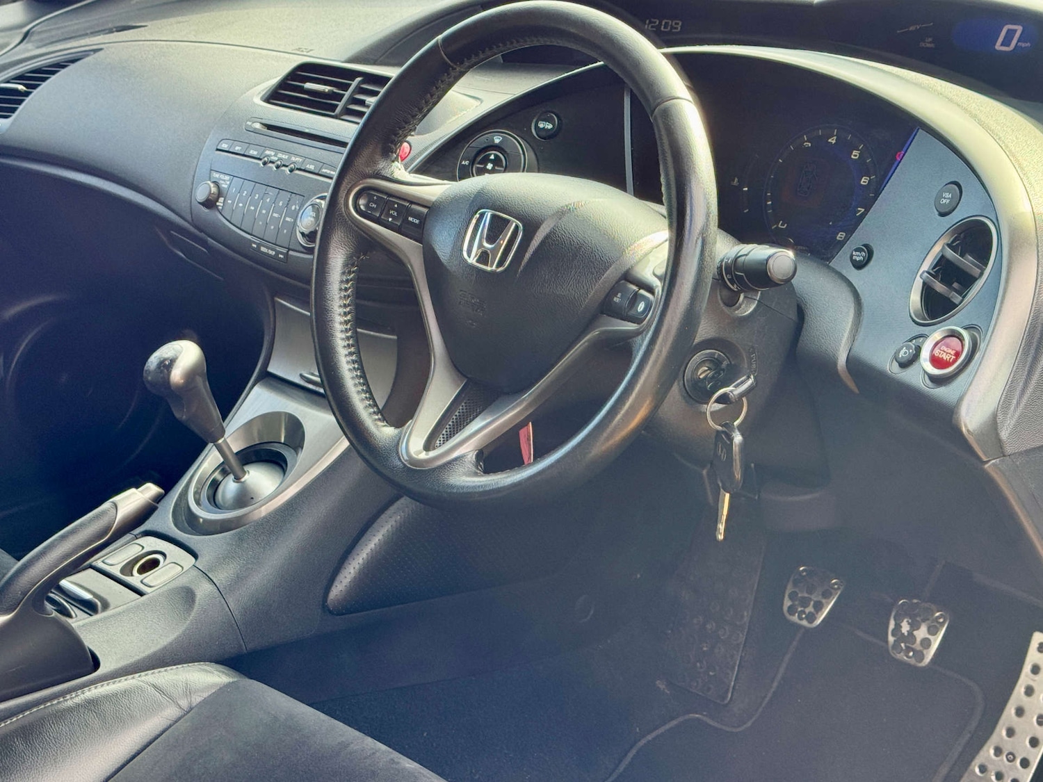 Used Honda Civic 2011 for sale - 77446387: Photo 8