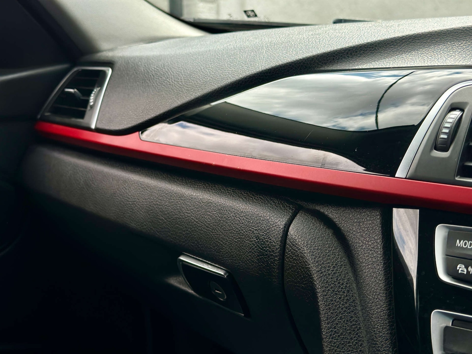 Used BMW 3 Series 2016 for sale - 76601429: Photo 56