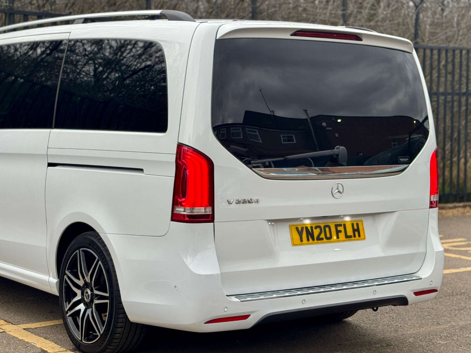 Used Mercedes-Benz V-Class 2025 for sale - 77636834: Photo 41