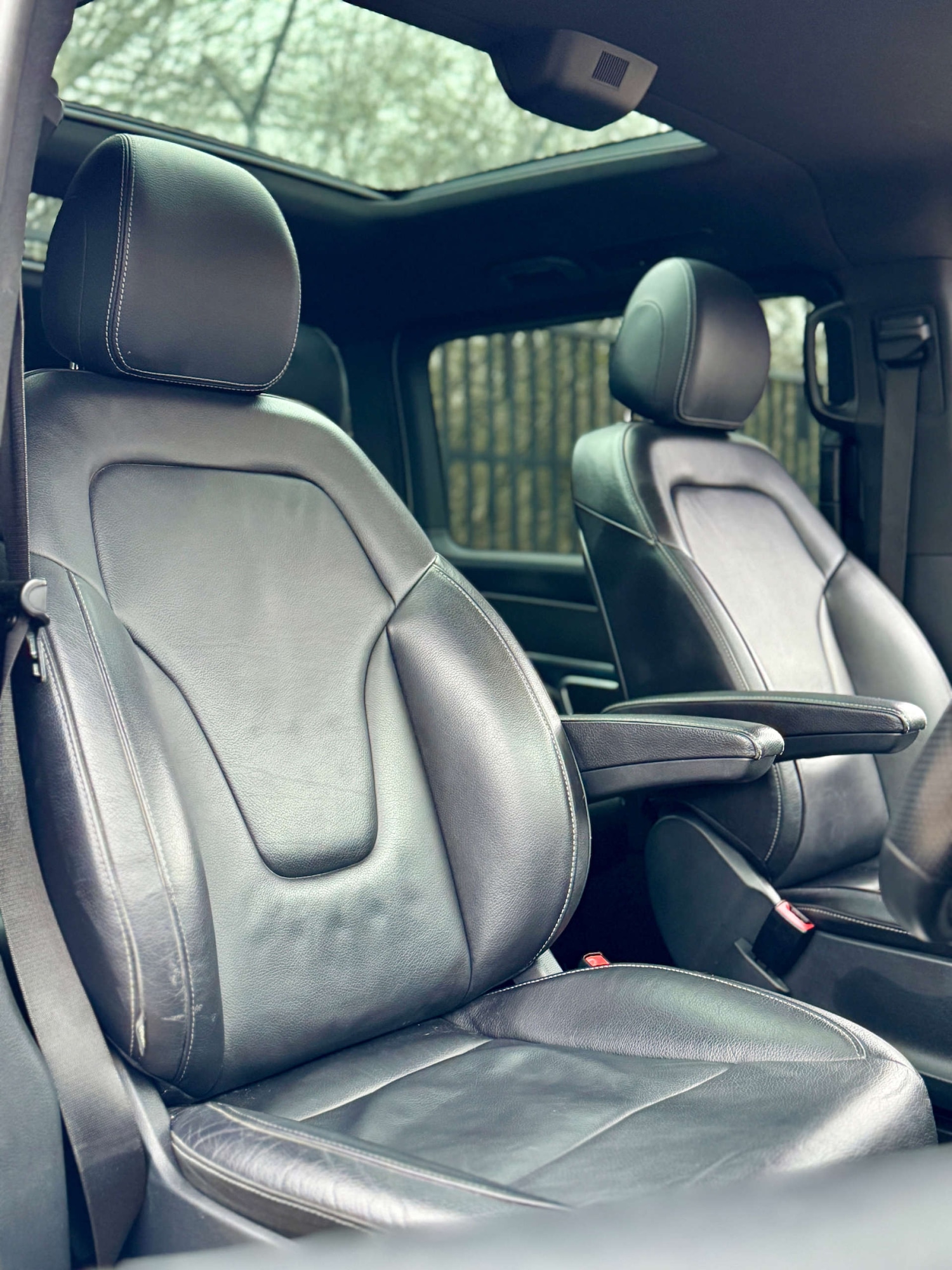 Used Mercedes-Benz V-Class 2025 for sale - 77636834: Photo 48