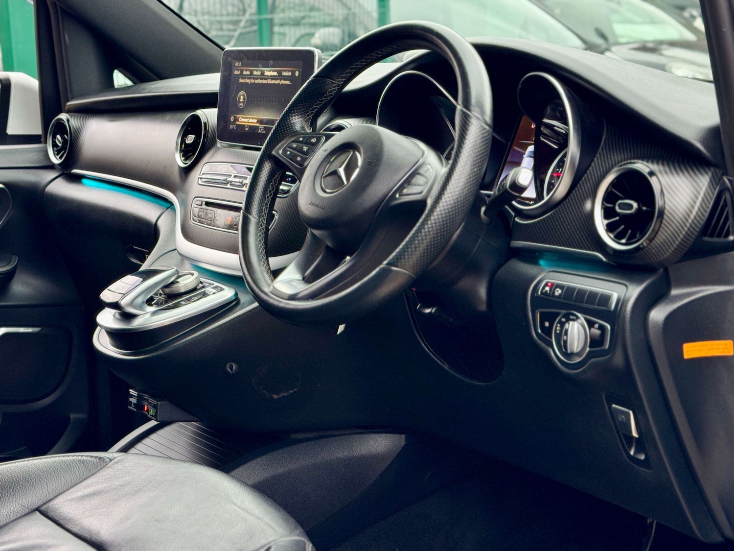 Used Mercedes-Benz V-Class 2025 for sale - 77636834: Photo 8