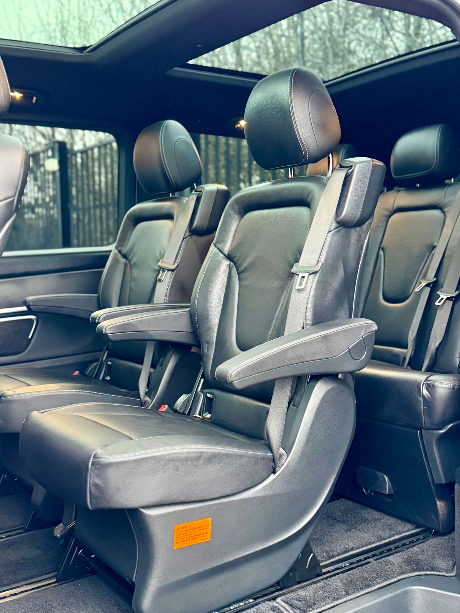 Used Mercedes-Benz V-Class 2025 for sale - 77636834: Photo 87