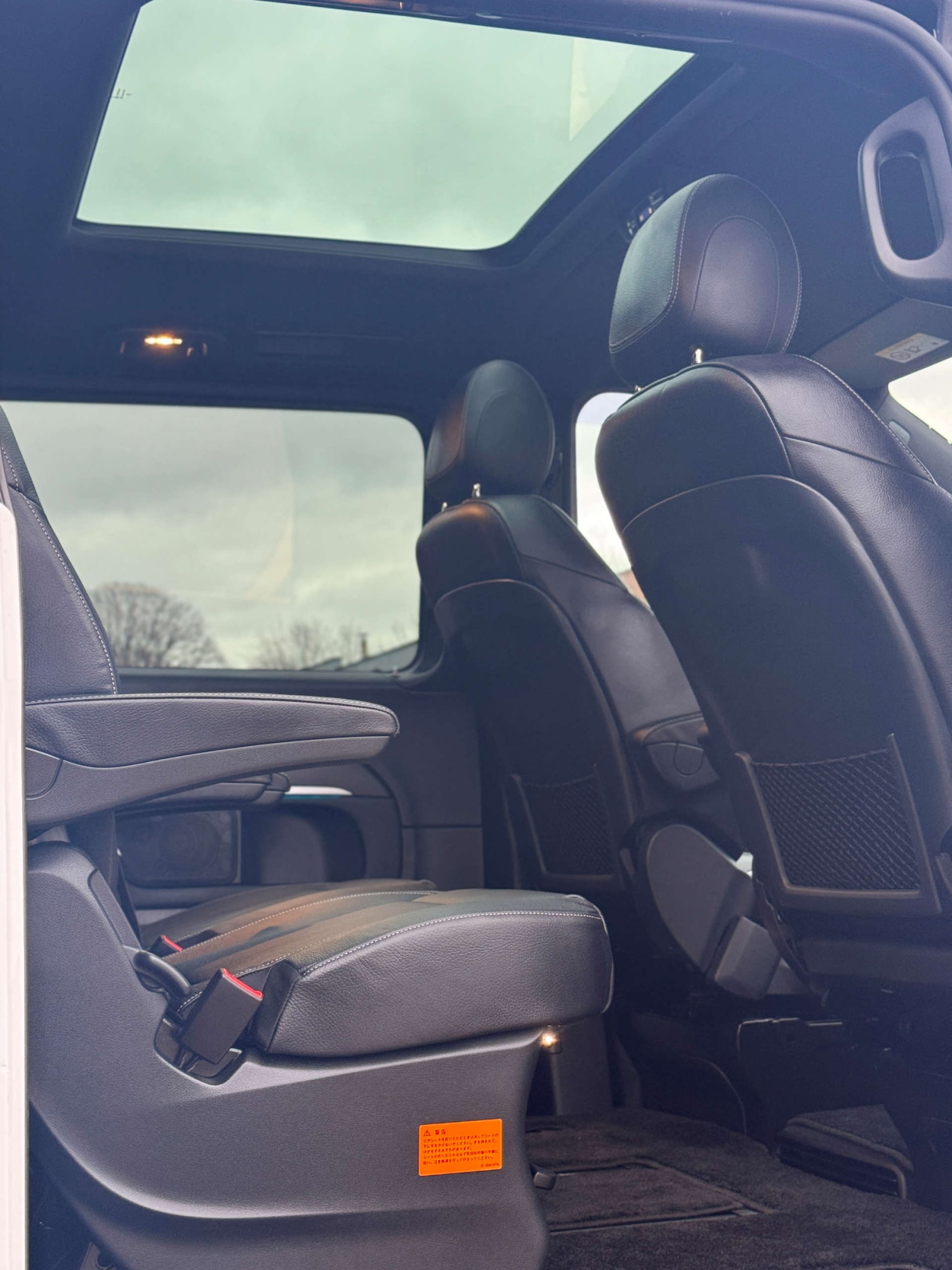 Used Mercedes-Benz V-Class 2025 for sale - 77636834: Photo 90