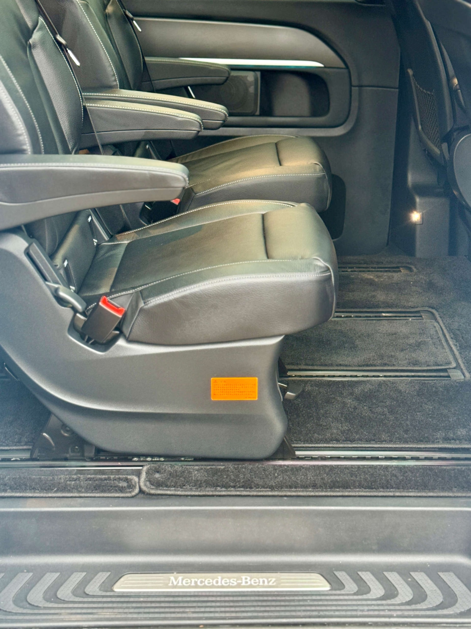 Used Mercedes-Benz V-Class 2025 for sale - 77636834: Photo 91