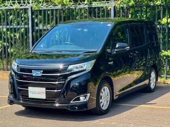 Used Toyota Noah 2020 for sale - 79477886: Photo
