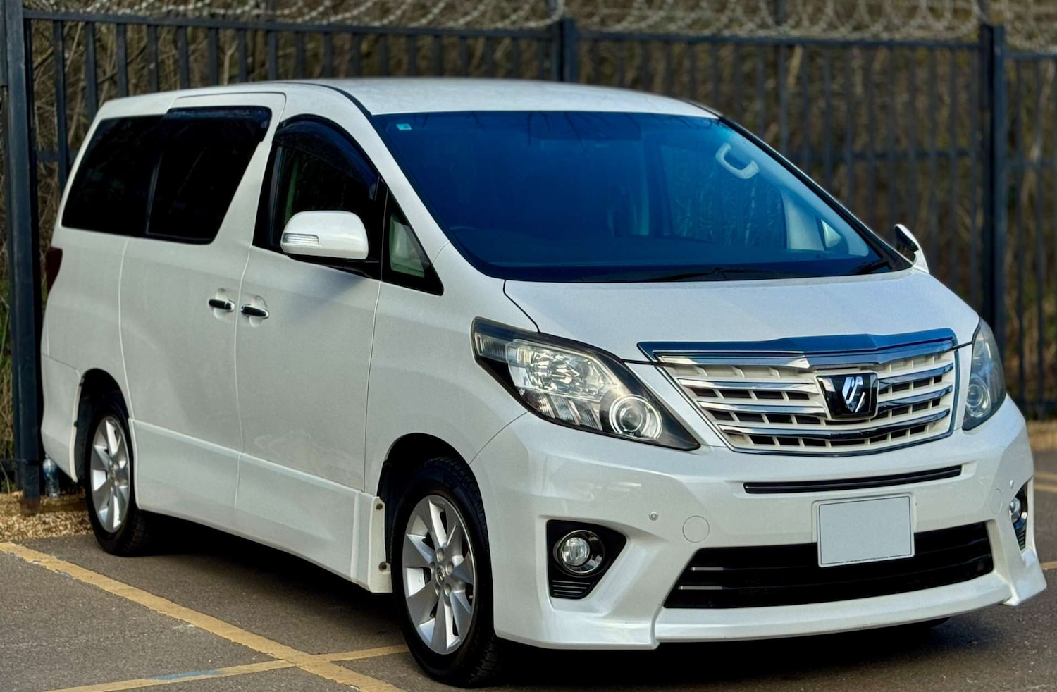 Used Toyota Alphard 2013 for sale - 77736118: Photo 27