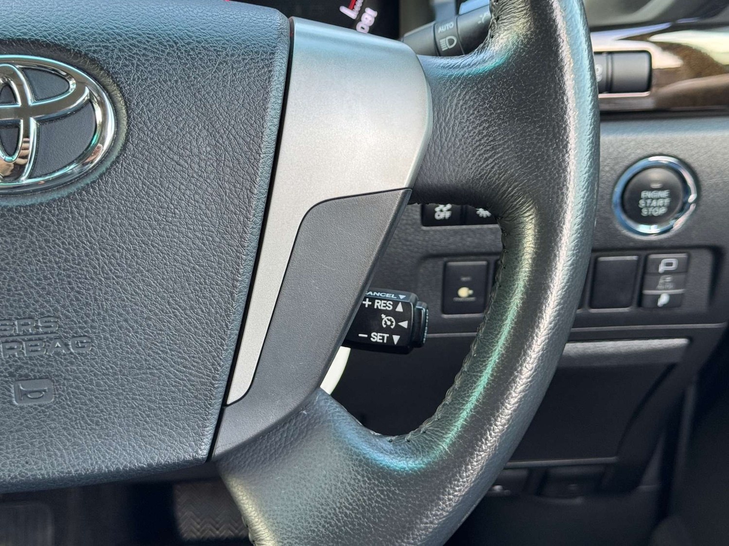 Used Toyota Alphard 2013 for sale - 77736118: Photo 51