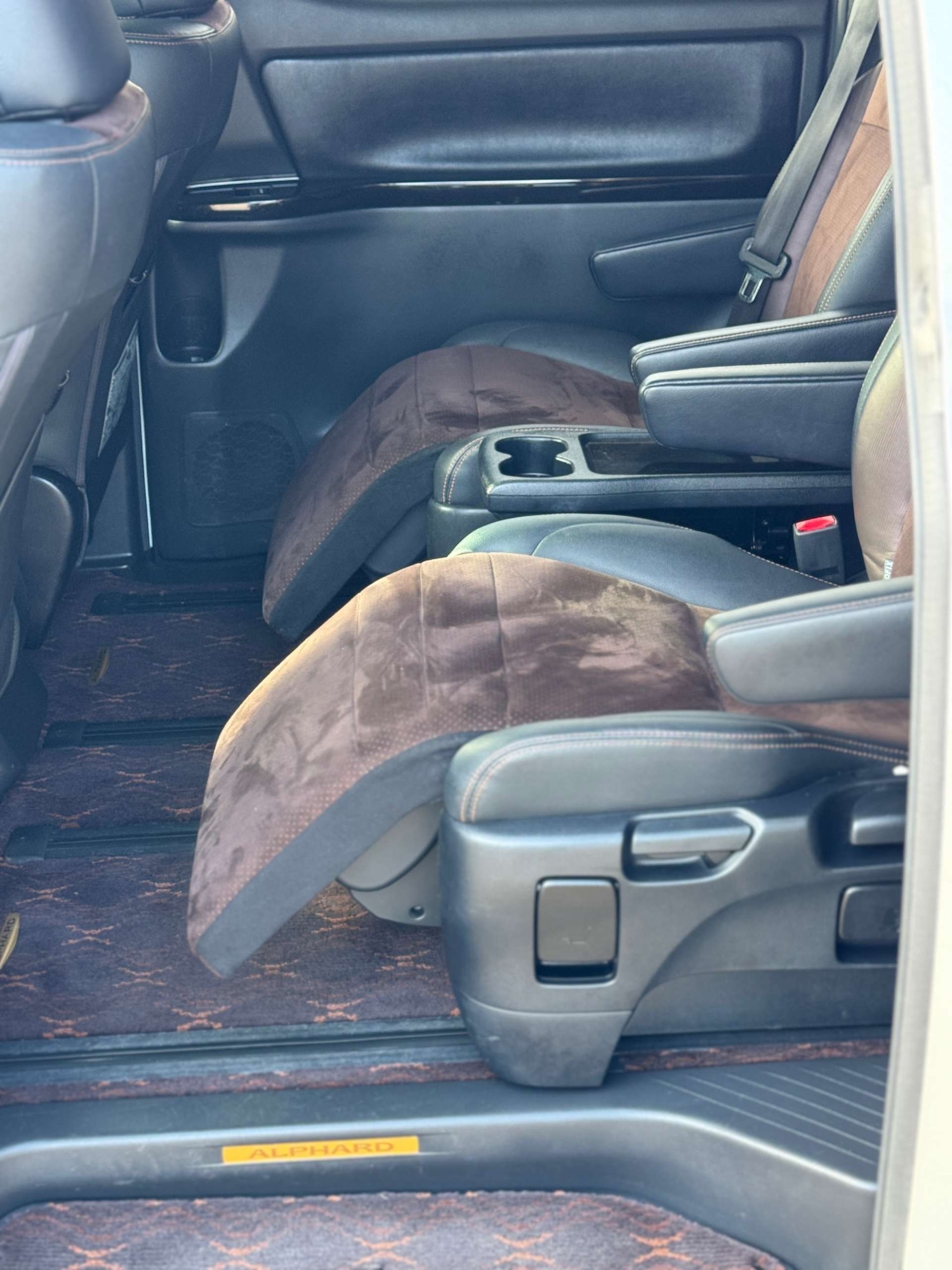 Used Toyota Alphard 2013 for sale - 77736118: Photo 69