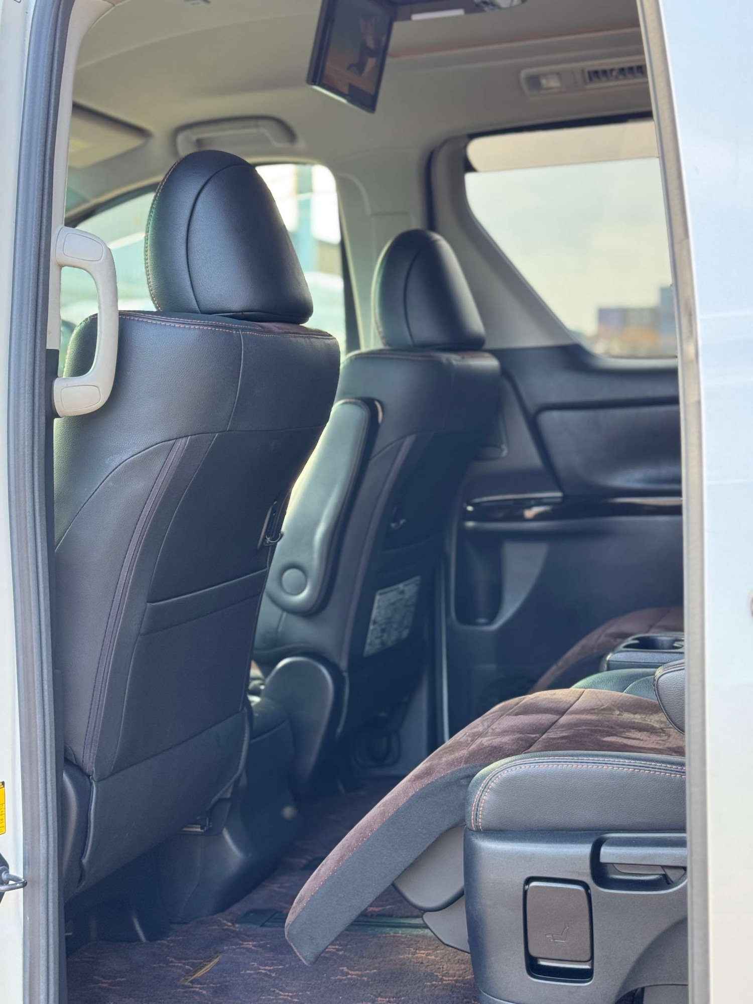 Used Toyota Alphard 2013 for sale - 77736118: Photo 70