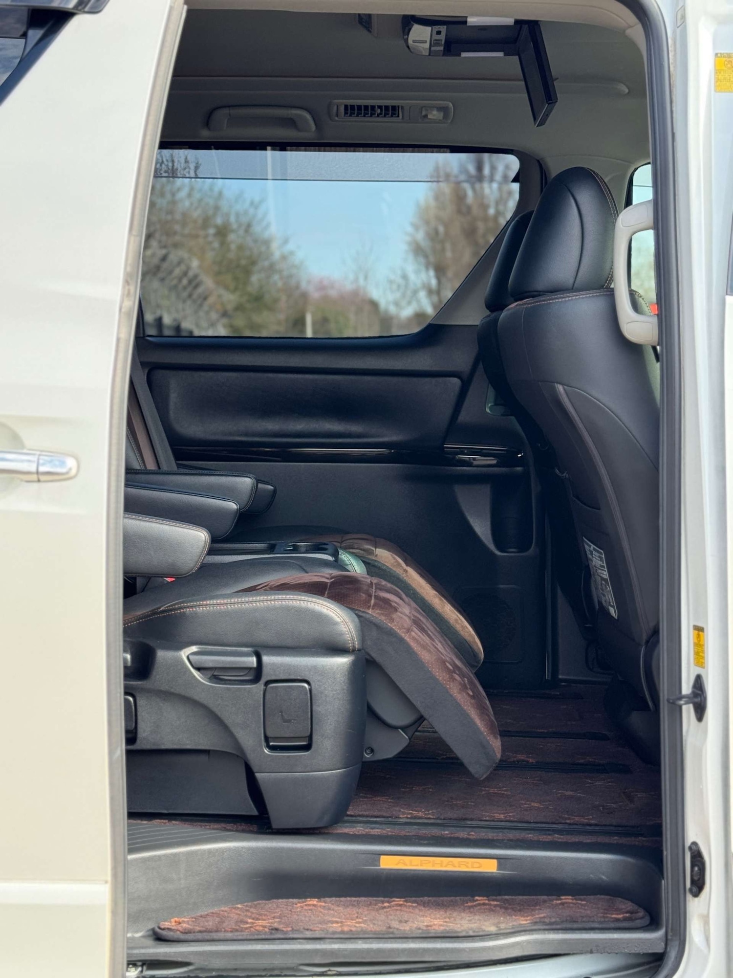 Used Toyota Alphard 2013 for sale - 77736118: Photo 76