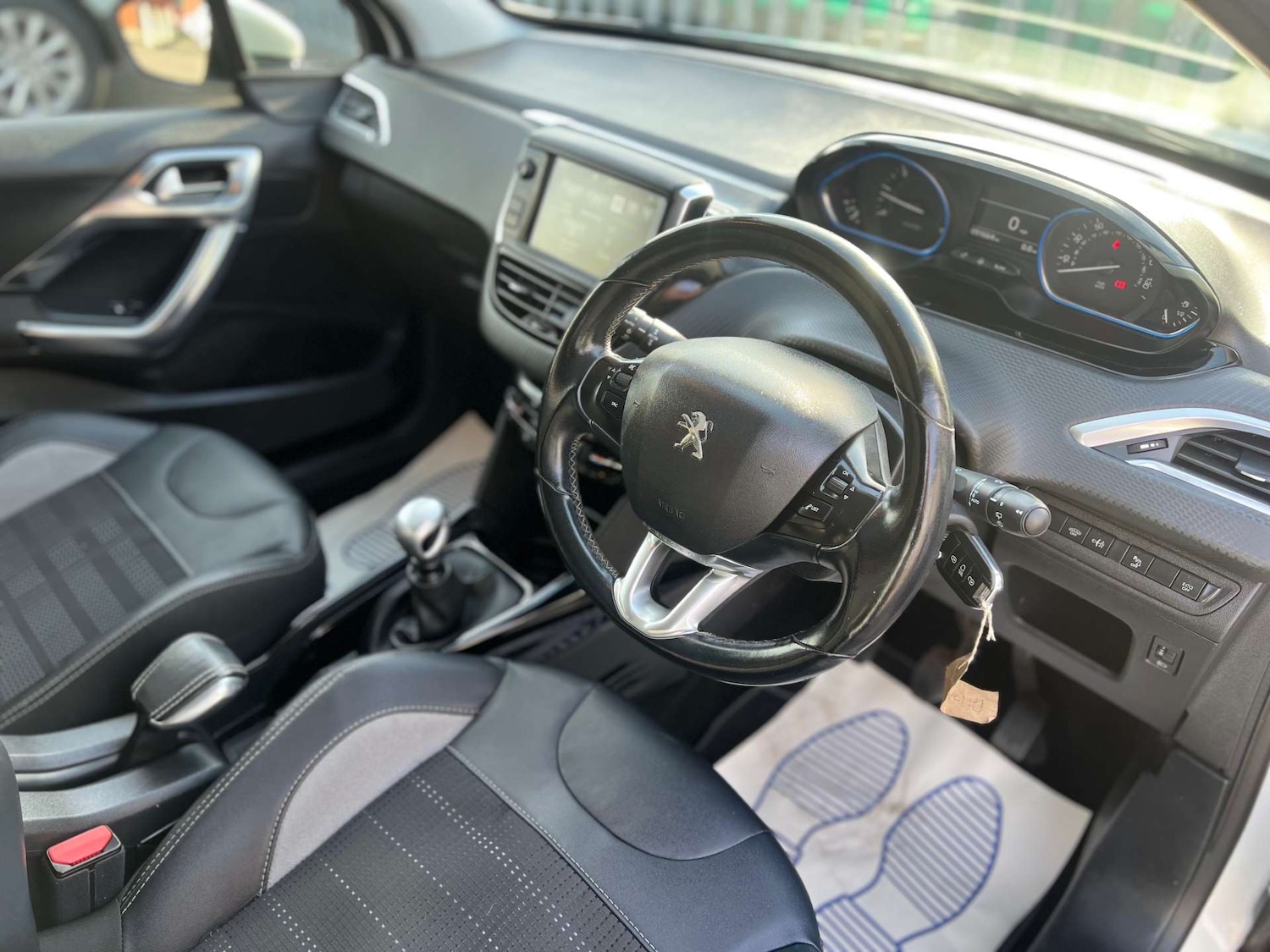 Used Peugeot 2008 2017 for sale - 77003473: Photo 16