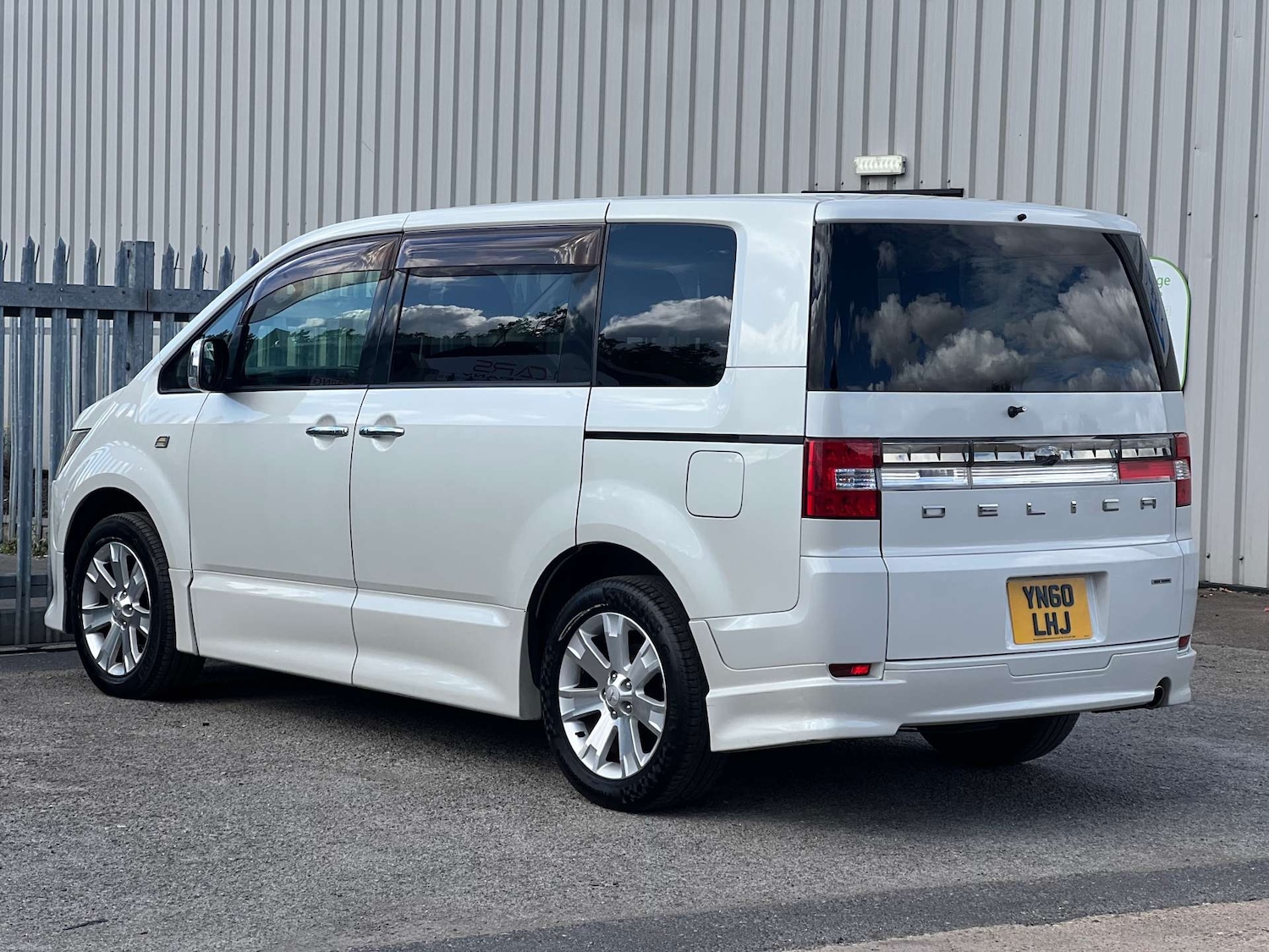 Used Mitsubishi Delica 2025 for sale - 77033657: Photo 16