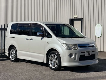 Used Mitsubishi Delica undefined for sale - 77033657: Photo
