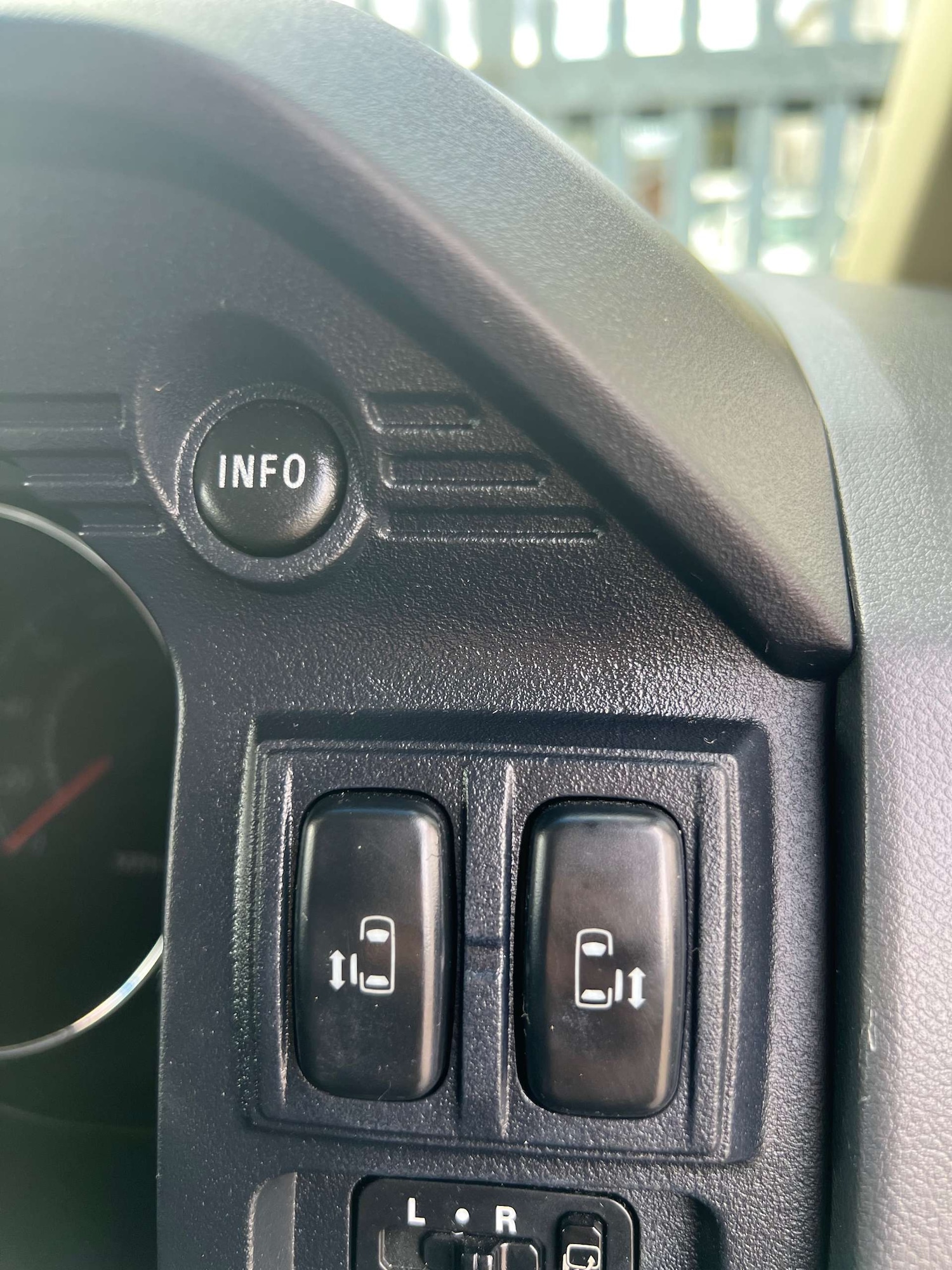 Used Mitsubishi Delica 2025 for sale - 77033657: Photo 73