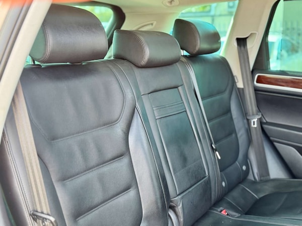 Used Volkswagen Touareg 2011 for sale - 76148245: Photo 19