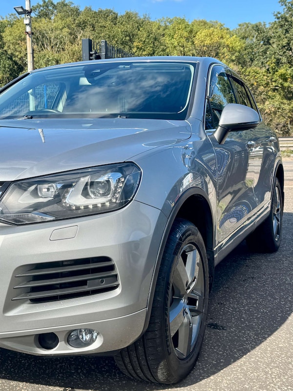 Used Volkswagen Touareg 2011 for sale - 76148245: Photo 34