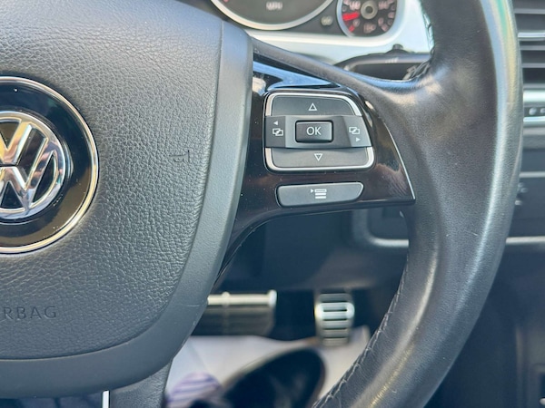 Used Volkswagen Touareg 2011 for sale - 76148245: Photo 53