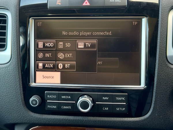 Used Volkswagen Touareg 2011 for sale - 76148245: Photo 59