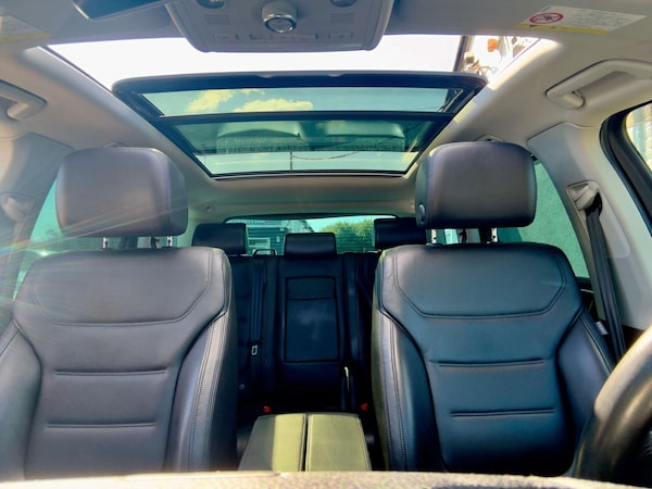Used Volkswagen Touareg 2011 for sale - 76148245: Photo 5