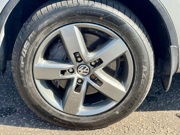 Used Volkswagen Touareg 2011 for sale - 76148245: Photo 88