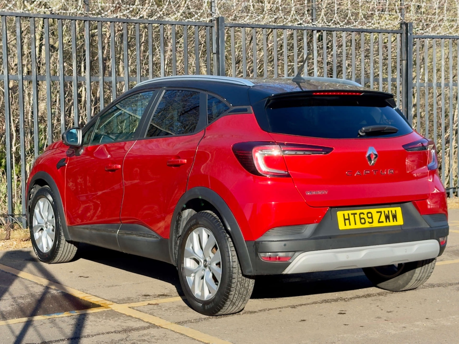 Used Renault Captur 2020 for sale - 77442197: Photo 7