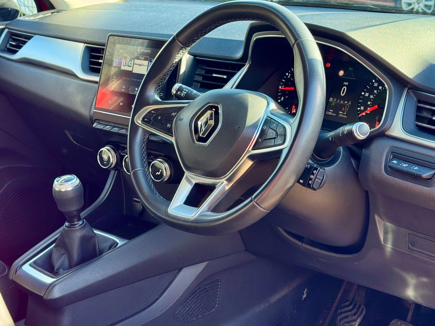 Used Renault Captur 2020 for sale - 77442197: Photo 8