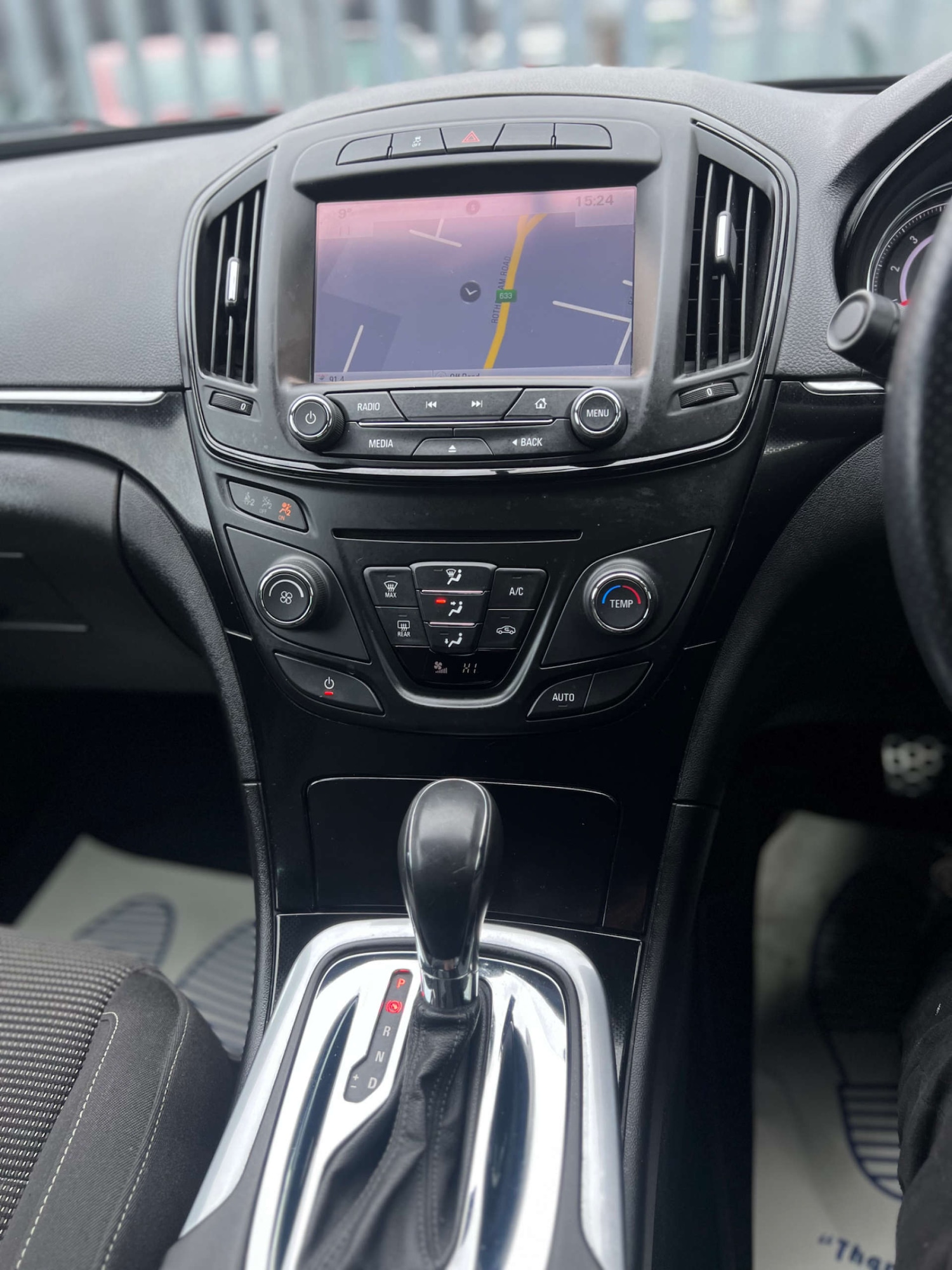 Used Vauxhall Insignia 2016 for sale - 77708239: Photo 29