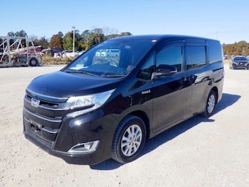 Used Toyota Noah 2020 for sale - 78667133: Photo